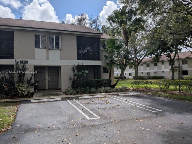 108 Gardens Dr 204, Pompano Beach, FL 33069