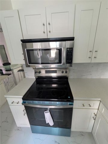 108 Gardens Dr 204, Pompano Beach, FL 33069