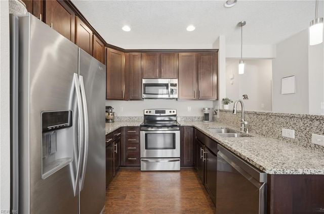 3033 Frederick ST, Suffolk, VA 23435