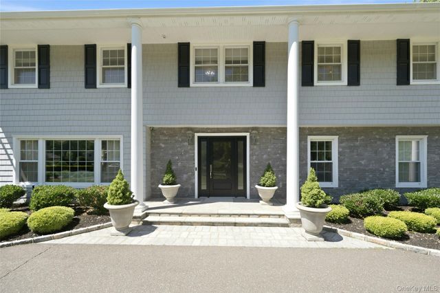 9 Vannina Place, Huntington, NY 11743
