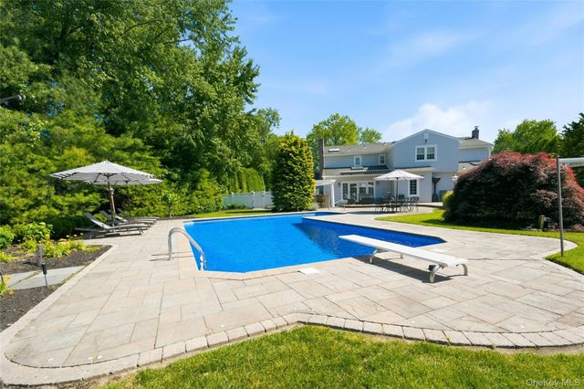 9 Vannina Place, Huntington, NY 11743