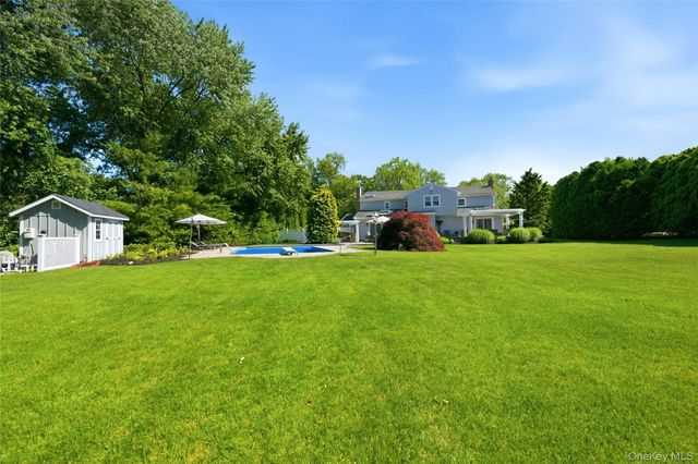 9 Vannina Place, Huntington, NY 11743