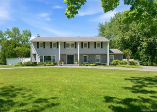 9 Vannina Place, Huntington, NY 11743