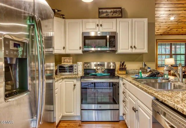 503 Eagle Trail, Gatlinburg, TN 37738