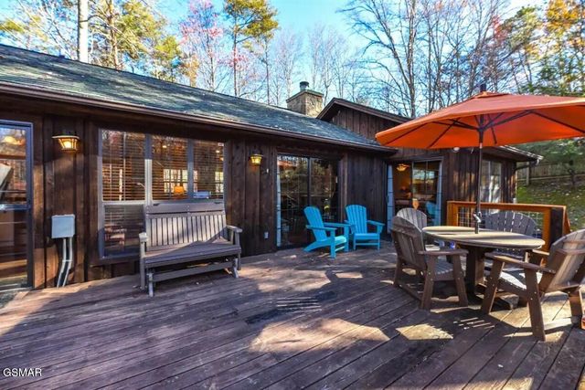 503 Eagle Trail, Gatlinburg, TN 37738