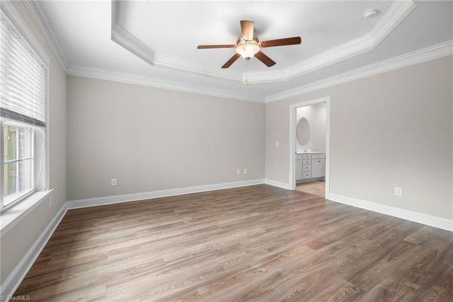 2934 York Place Drive, Walkertown, NC 27051
