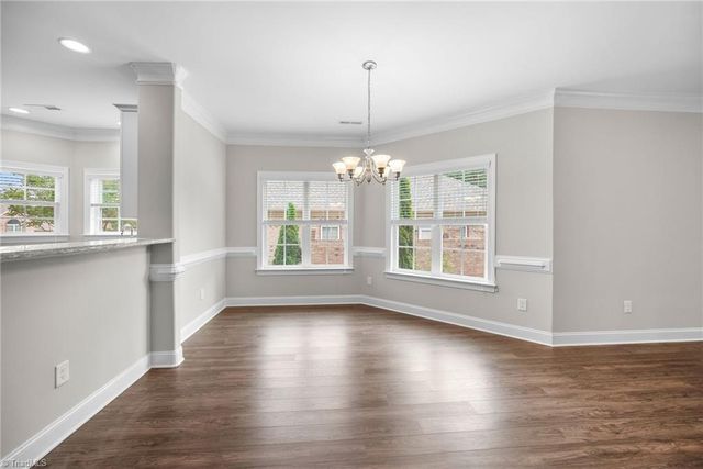 2934 York Place Drive, Walkertown, NC 27051