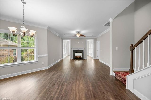 2934 York Place Drive, Walkertown, NC 27051