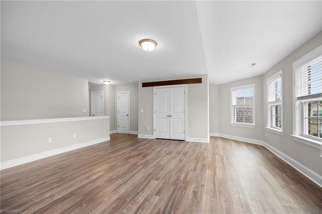 2934 York Place Drive, Walkertown, NC 27051