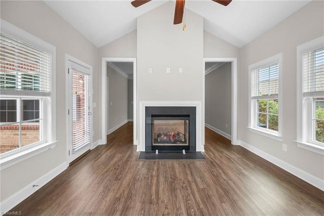 2934 York Place Drive, Walkertown, NC 27051
