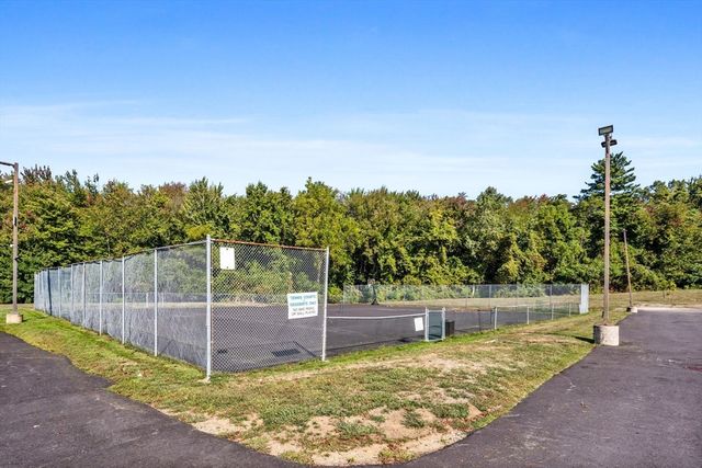 17 Fernwood Dr G, Leominster, MA 01453