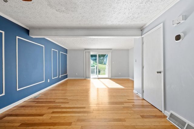 17 Fernwood Dr G, Leominster, MA 01453