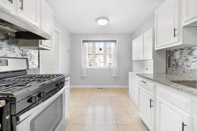 17 Fernwood Dr G, Leominster, MA 01453