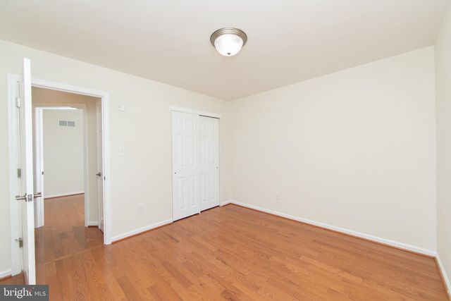 151 PINE AVE, West Berlin, NJ 08091