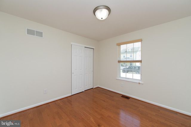 151 PINE AVE, West Berlin, NJ 08091