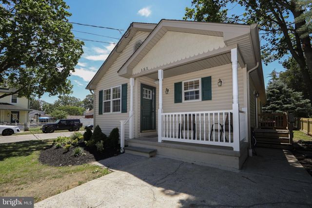151 PINE AVE, West Berlin, NJ 08091
