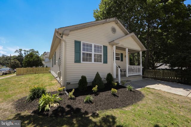 151 PINE AVE, West Berlin, NJ 08091