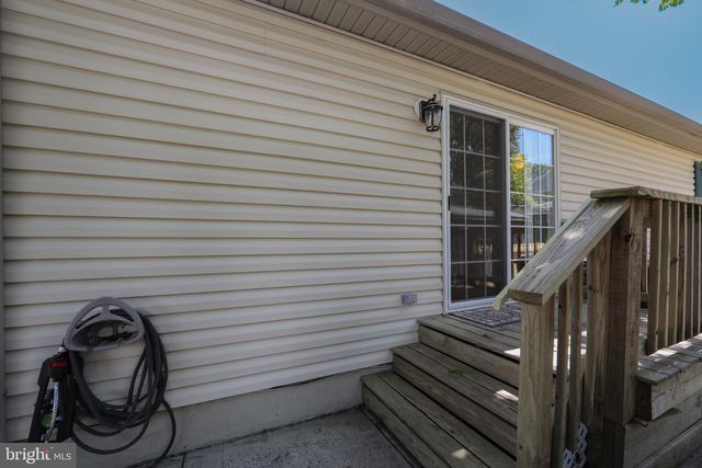 151 PINE AVE, West Berlin, NJ 08091