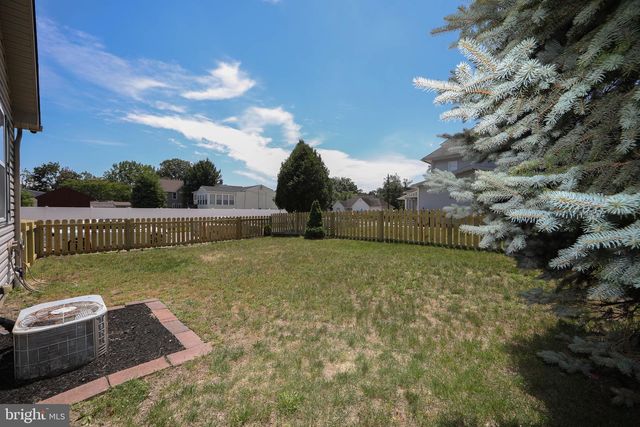151 PINE AVE, West Berlin, NJ 08091