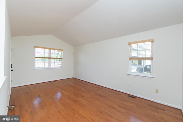 151 PINE AVE, West Berlin, NJ 08091