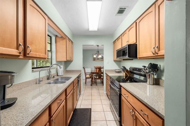 6502 NW 27TH TERRACE, Gainesville, FL 32653