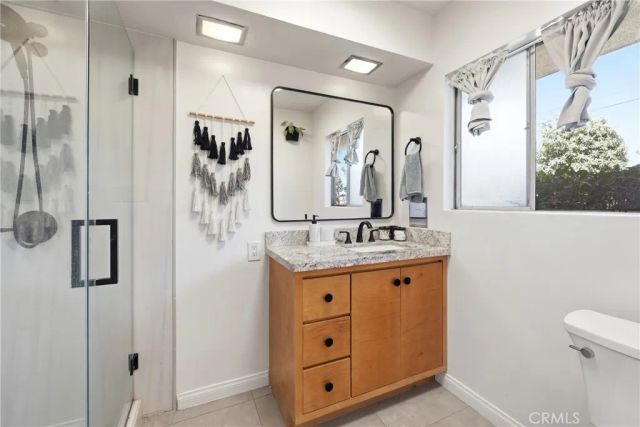 933 N Pine, Rialto, CA 92376
