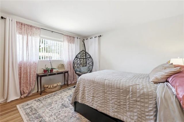 933 N Pine, Rialto, CA 92376