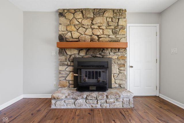 8552 W Brookfield Street, Fairland, IN 46126