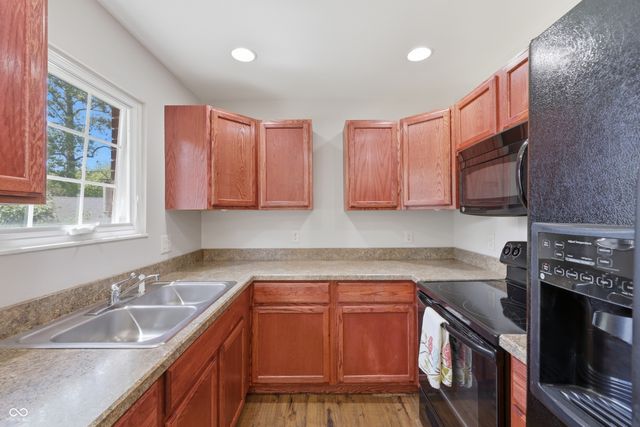 8552 W Brookfield Street, Fairland, IN 46126