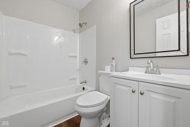 8552 W Brookfield Street, Fairland, IN 46126