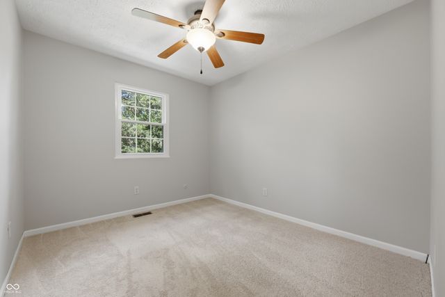 8552 W Brookfield Street, Fairland, IN 46126