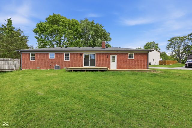 8552 W Brookfield Street, Fairland, IN 46126