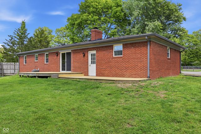 8552 W Brookfield Street, Fairland, IN 46126