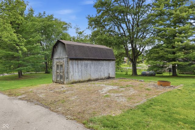 8552 W Brookfield Street, Fairland, IN 46126