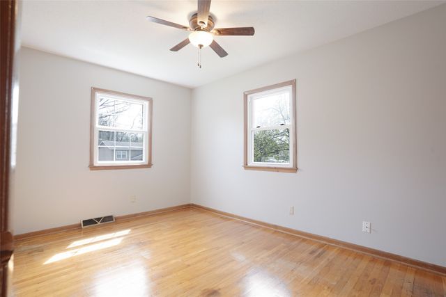 4020 Briarcliff Drive, Des Moines, IA 50317