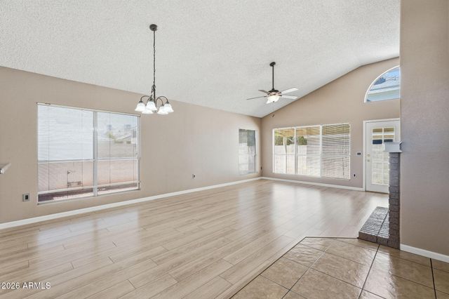 1146 N GRANADA Drive, Chandler, AZ 85226