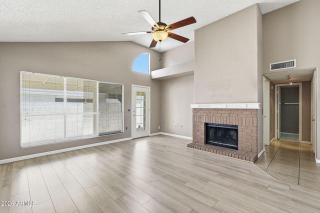 1146 N GRANADA Drive, Chandler, AZ 85226