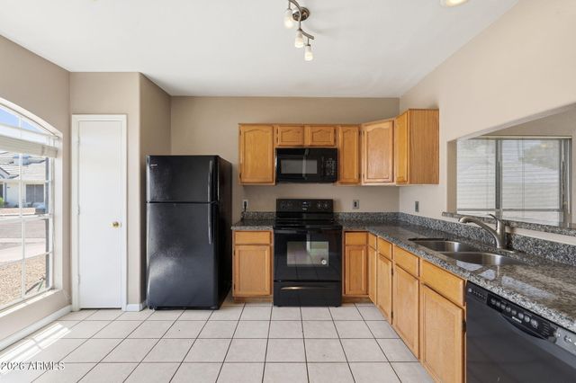 1146 N GRANADA Drive, Chandler, AZ 85226