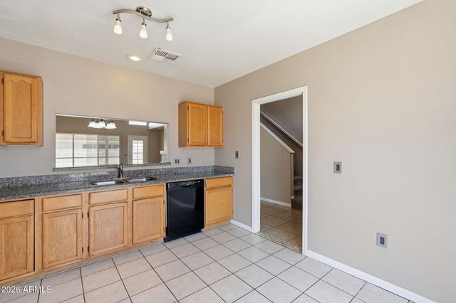 1146 N GRANADA Drive, Chandler, AZ 85226