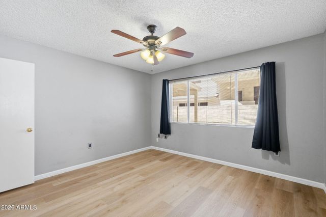 1146 N GRANADA Drive, Chandler, AZ 85226