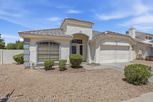 1146 N GRANADA Drive, Chandler, AZ 85226
