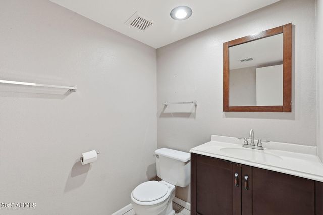 1146 N GRANADA Drive, Chandler, AZ 85226