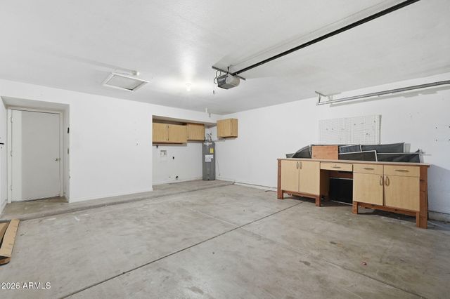 1146 N GRANADA Drive, Chandler, AZ 85226