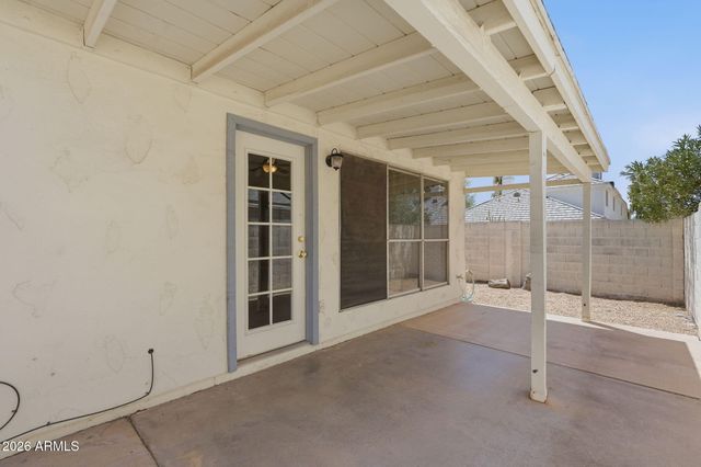 1146 N GRANADA Drive, Chandler, AZ 85226