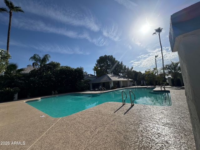 1146 N GRANADA Drive, Chandler, AZ 85226