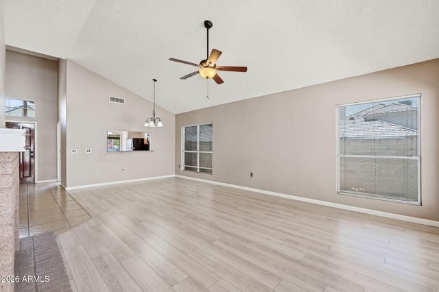1146 N GRANADA Drive, Chandler, AZ 85226