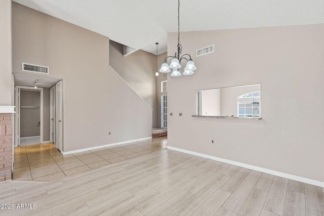 1146 N GRANADA Drive, Chandler, AZ 85226