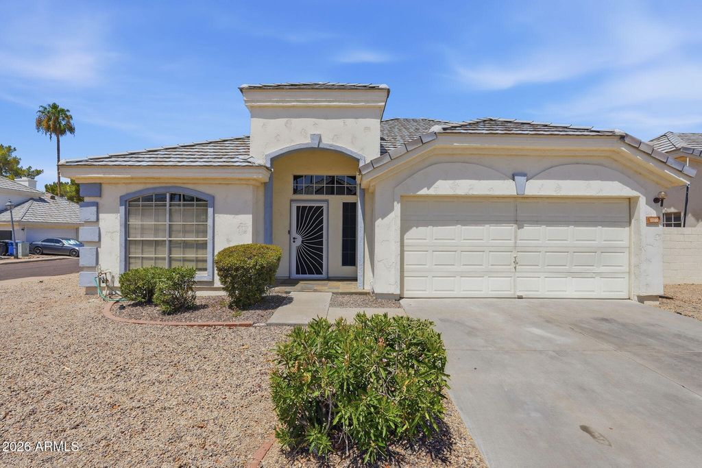 1146 N GRANADA Drive, Chandler, AZ 85226