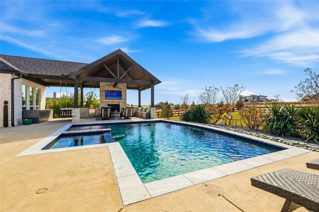 3324 Glenmore Avenue, Northlake, TX 76247