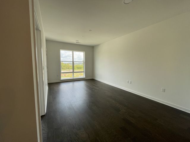 1677 54th Ave N Apt 202, Nashville, TN 37209